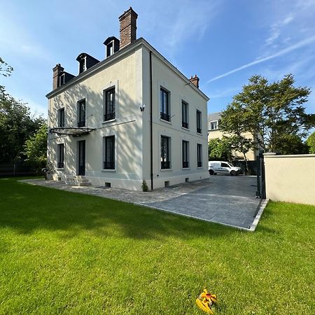 L'Etoile De Seine 77 Appartement 3 Dammarie-les-Lys Luaran gambar