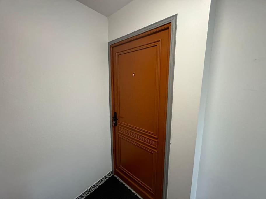 L'Etoile De Seine 77 Appartement 3 Dammarie-les-Lys Luaran gambar