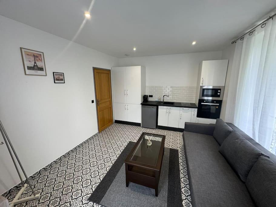 L'Etoile De Seine 77 Appartement 3 Dammarie-les-Lys Luaran gambar